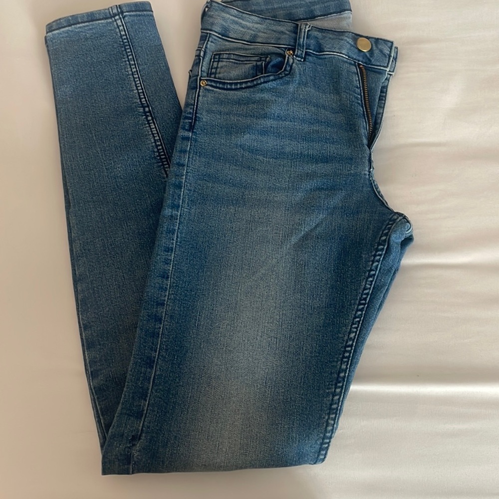 Skinny Jean stretch